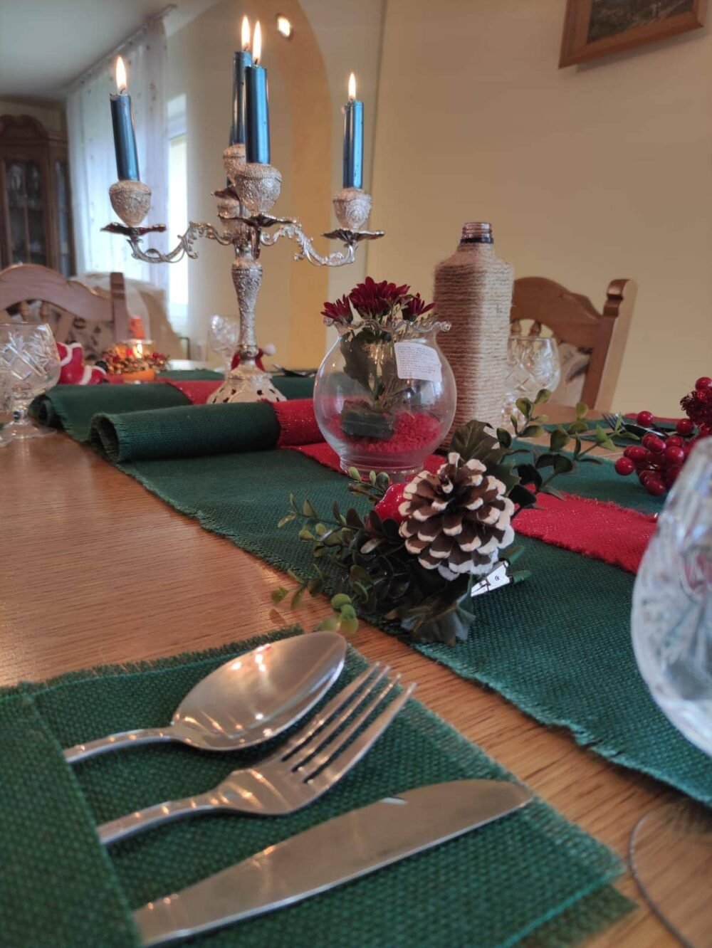 Set Traversa Masa din Iuta Verde (6,8,12)