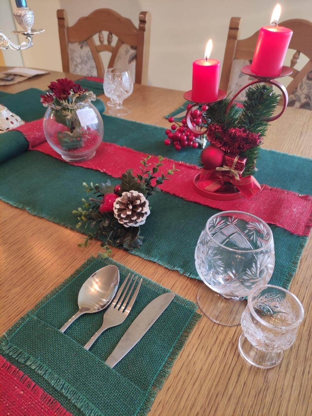 Set Traversa Masa din Iuta Verde (6,8,12)